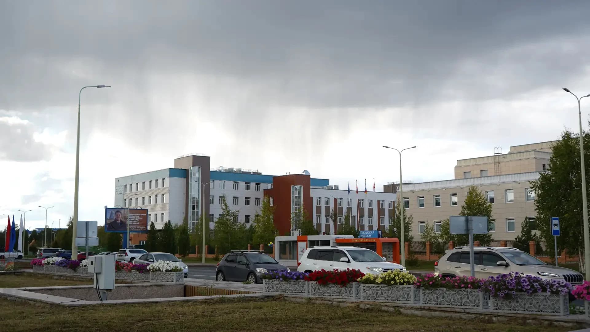 Гроза прошла мимо празднующего города | Фото: Юлия Палоян / «Ямал-Медиа»