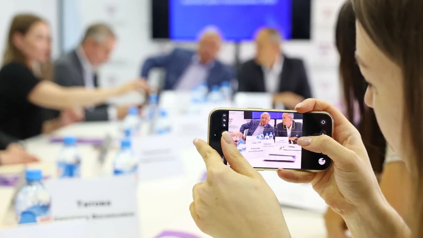 Избирком Губкинского принял документы от всех претендентов в городскую думу