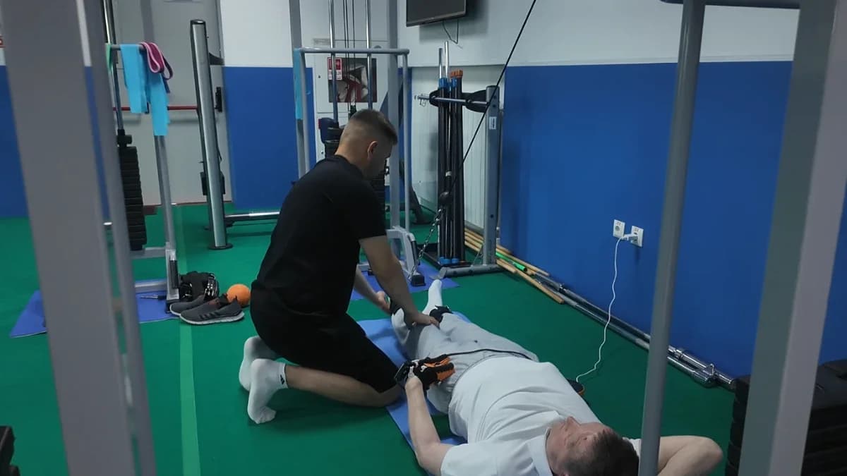 Персональный план восстановления: как в Губкинском занимаются адаптивной физкультурой