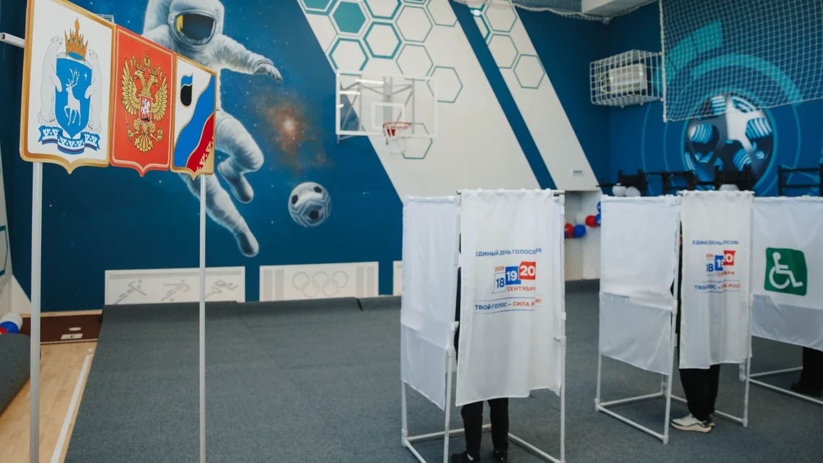 Второй день голосования начался: губкинцев ждут на избирательных участках